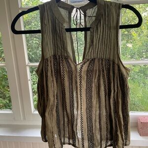 We The Free Green Tie Front Sleeveless Top